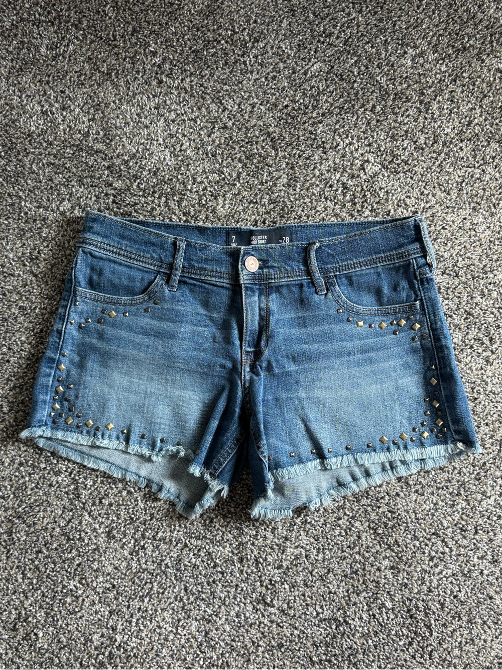 Hollister Midi Blue Denim Studded Fray Hem Shorts- 4” Inseam